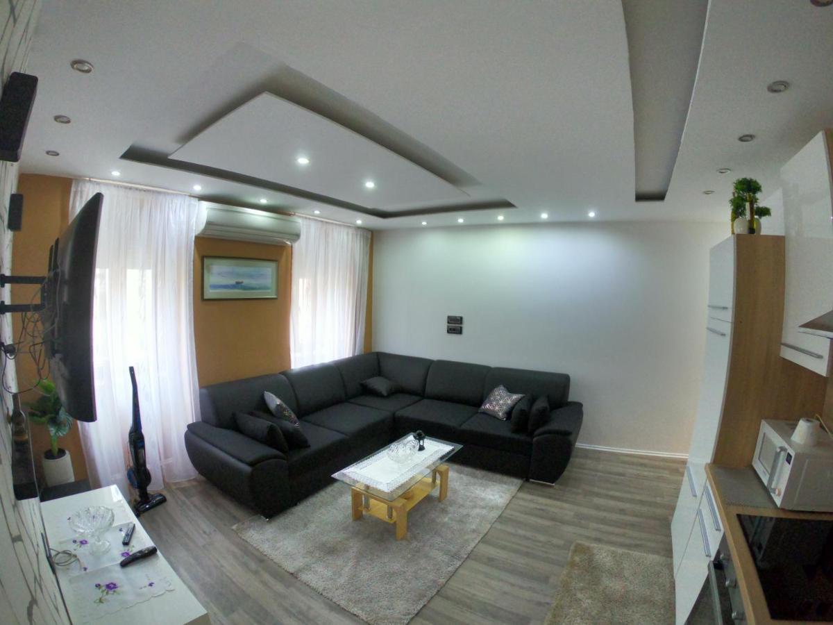 Apartmani Majetic Omišalj Exteriör bild