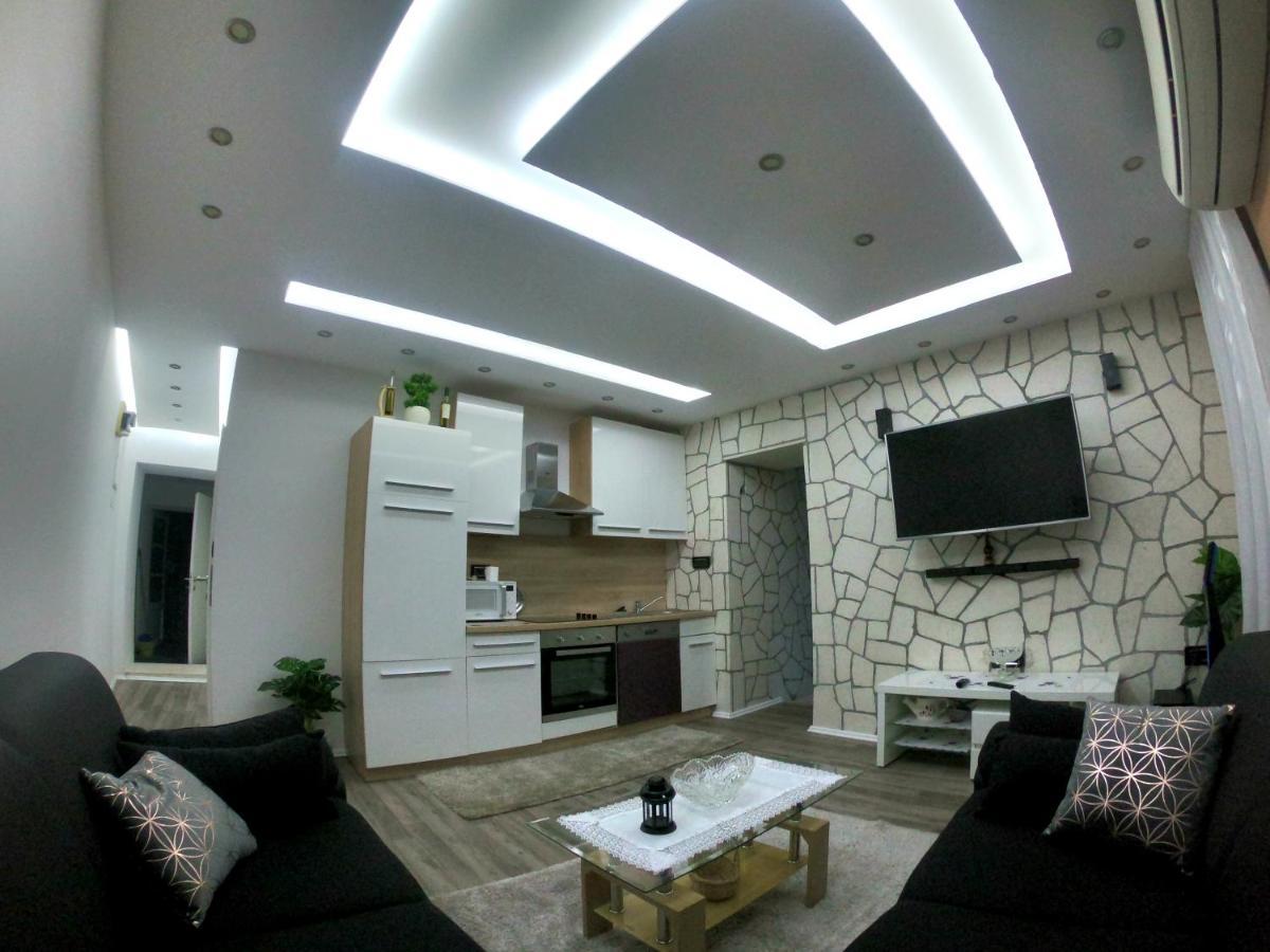 Apartmani Majetic Omišalj Exteriör bild